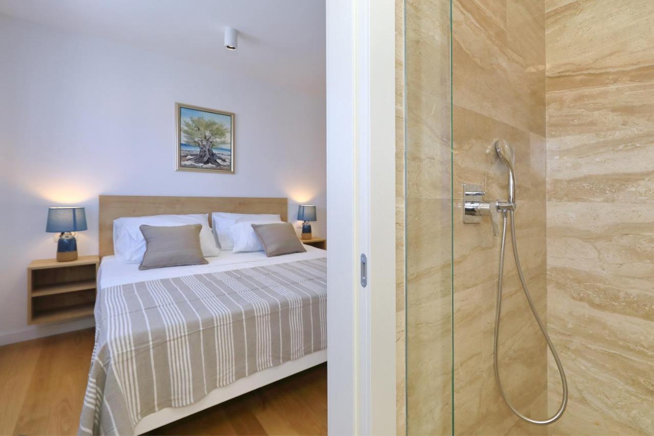 Penthouse Diem - Private Pool With Sea View زادار المظهر الخارجي الصورة