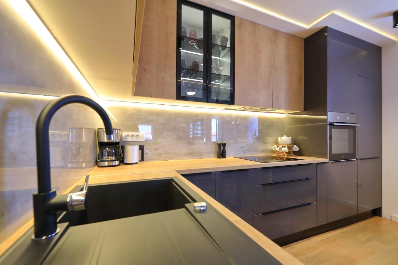 Penthouse Diem - Private Pool With Sea View زادار المظهر الخارجي الصورة