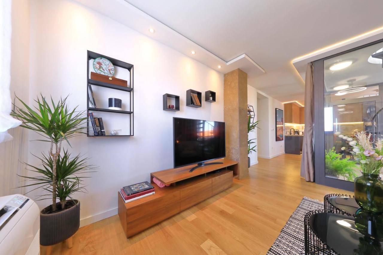 Penthouse Diem - Private Pool With Sea View زادار المظهر الخارجي الصورة