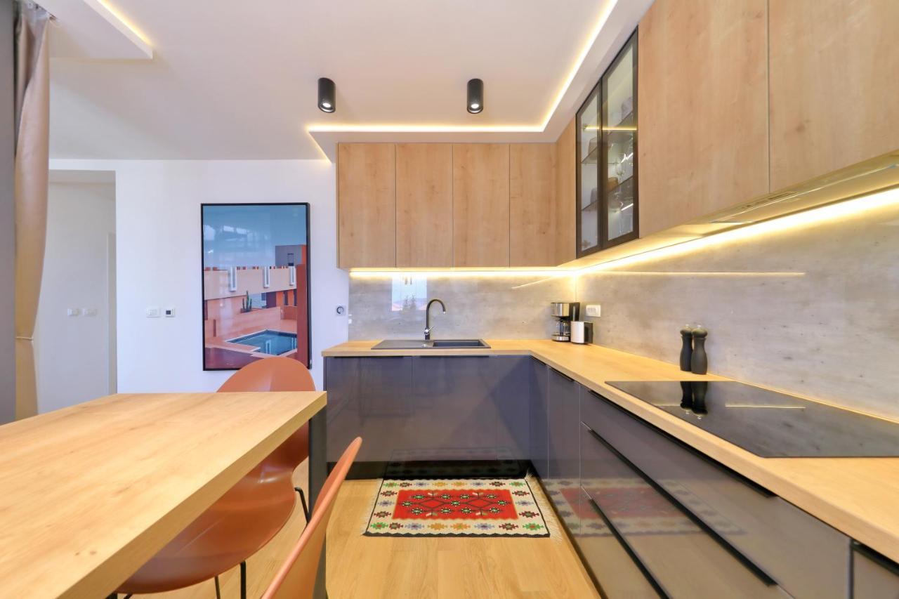 Penthouse Diem - Private Pool With Sea View زادار المظهر الخارجي الصورة