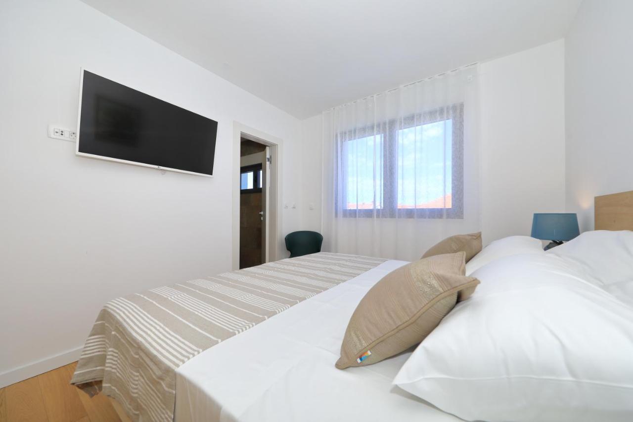 Penthouse Diem - Private Pool With Sea View زادار المظهر الخارجي الصورة