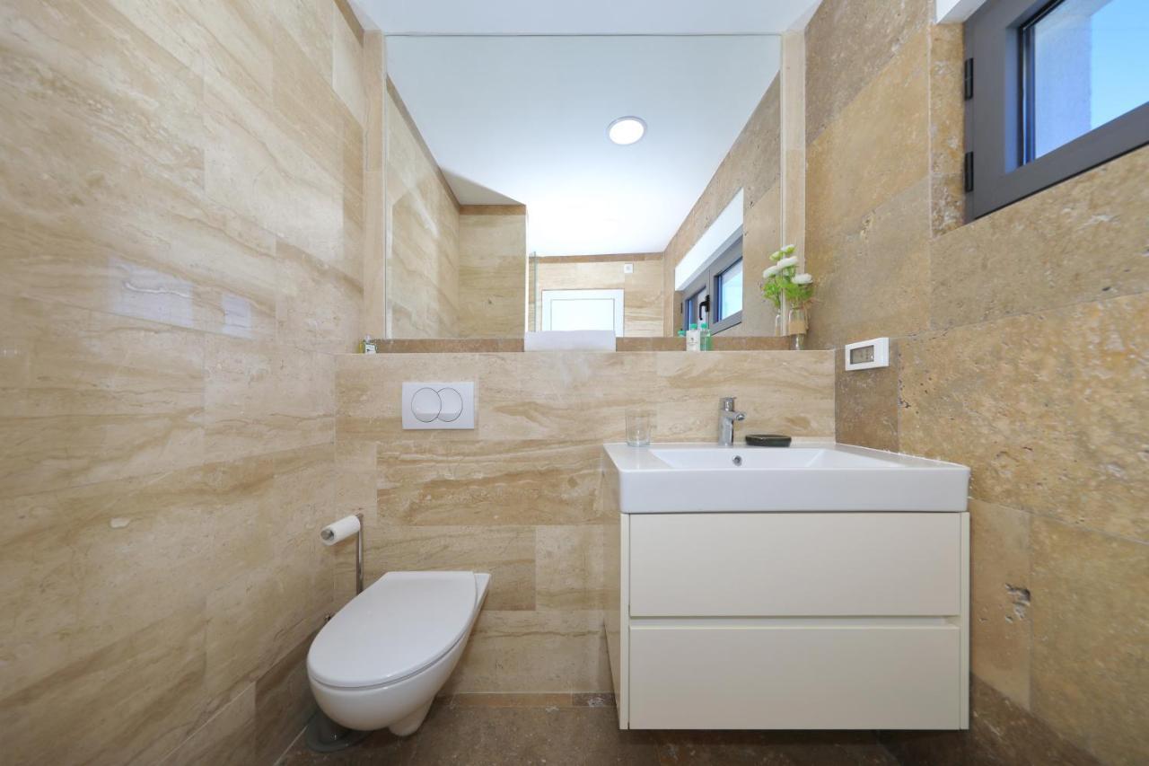 Penthouse Diem - Private Pool With Sea View زادار المظهر الخارجي الصورة