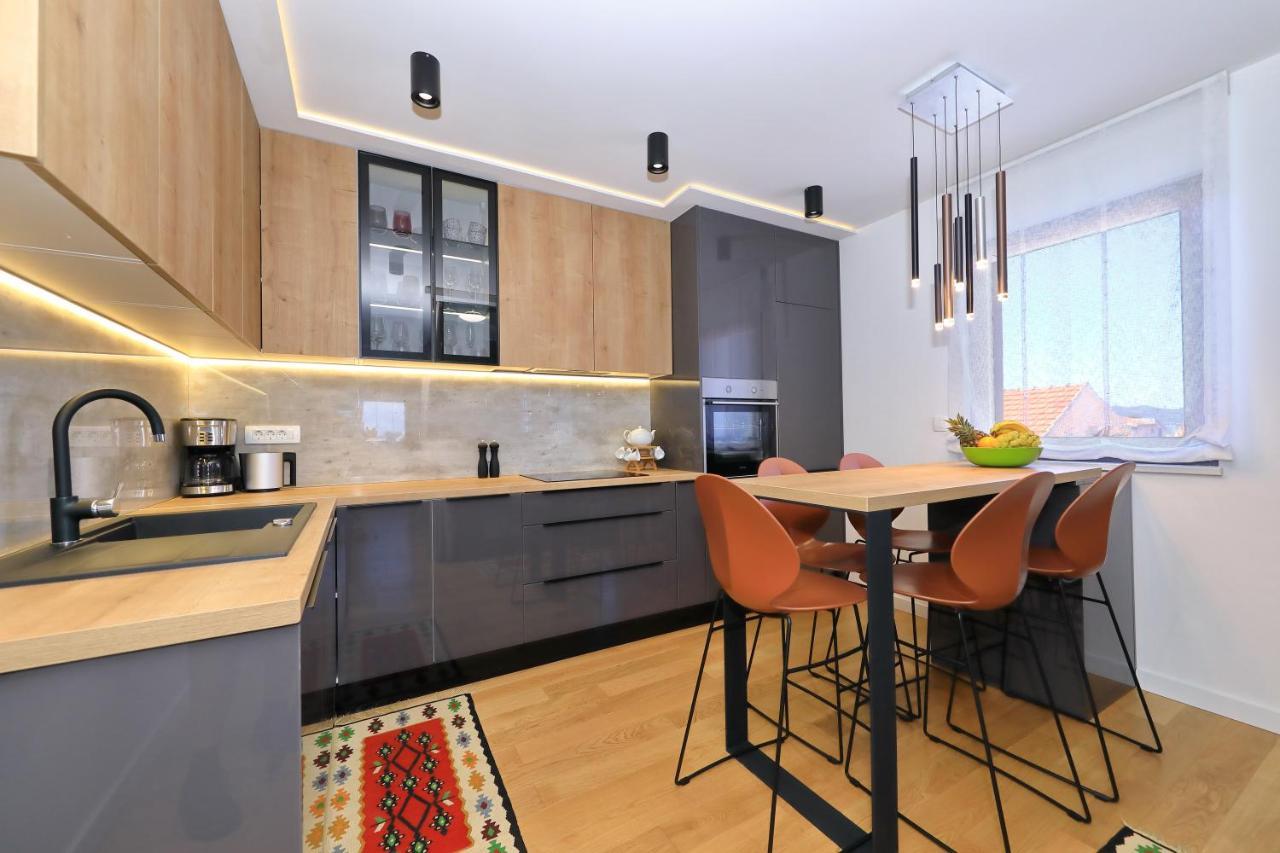 Penthouse Diem - Private Pool With Sea View زادار المظهر الخارجي الصورة
