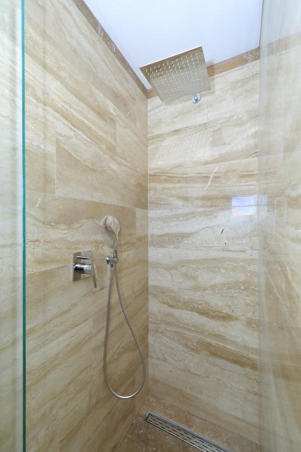 Penthouse Diem - Private Pool With Sea View زادار المظهر الخارجي الصورة